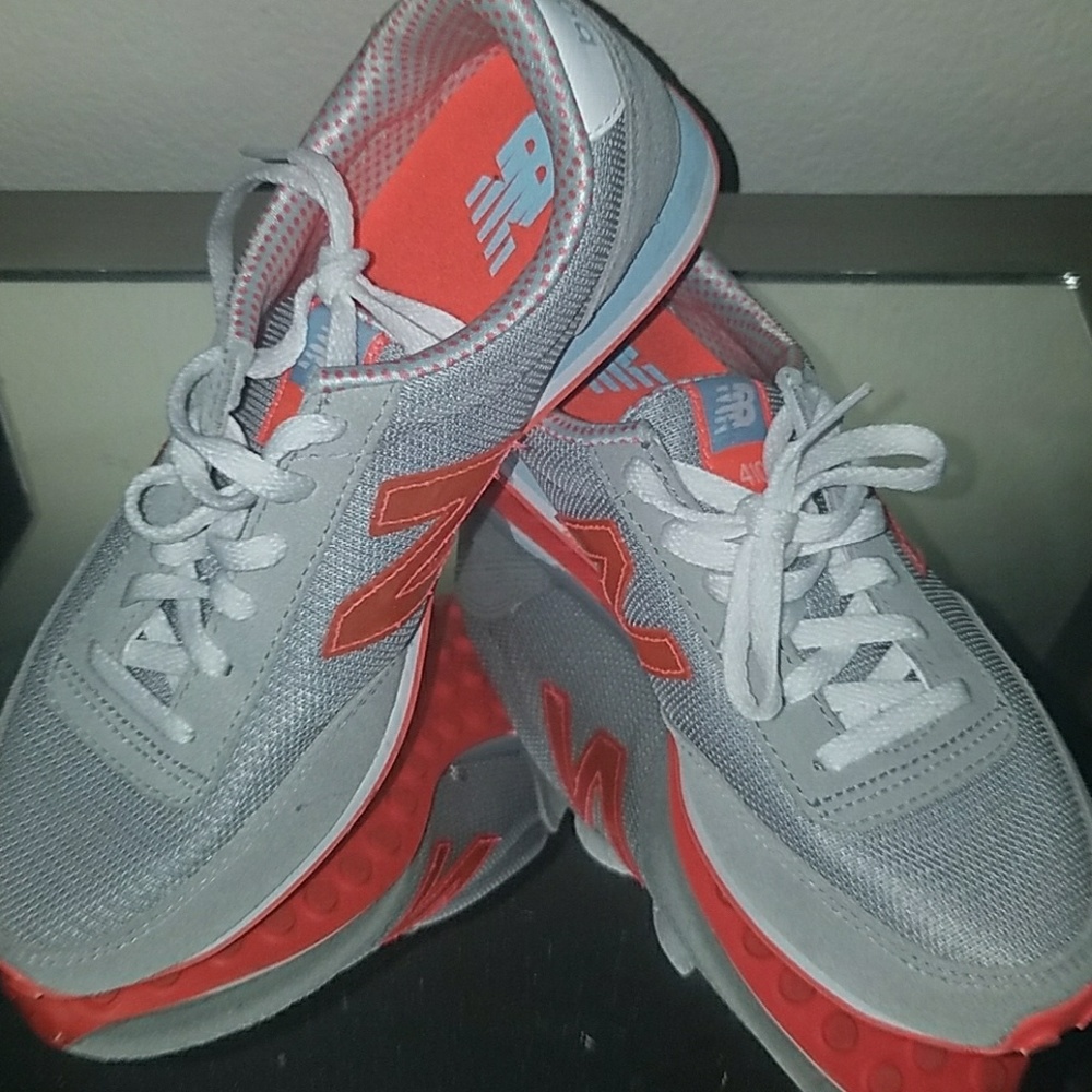 New Balance 410 sneakers